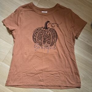 Maurices Rust Orange Short Sleeve Pumpkin Graphic Tee
